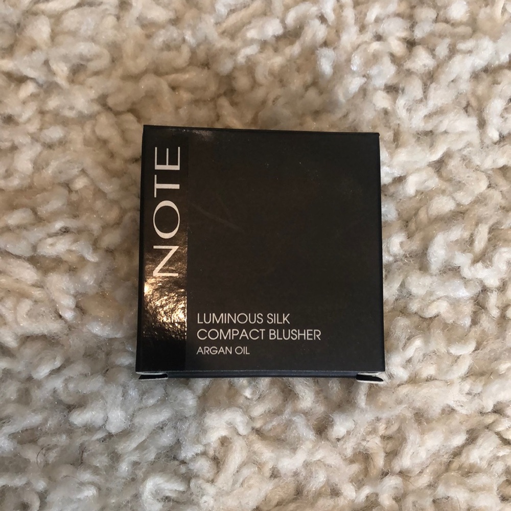 Note blush makeup